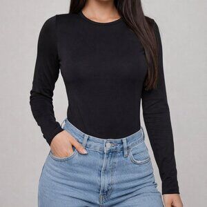 Women' Black Long Sleeve Bodysuit Crew Neck Snap Closure Stretch Top Pre-Owned!!